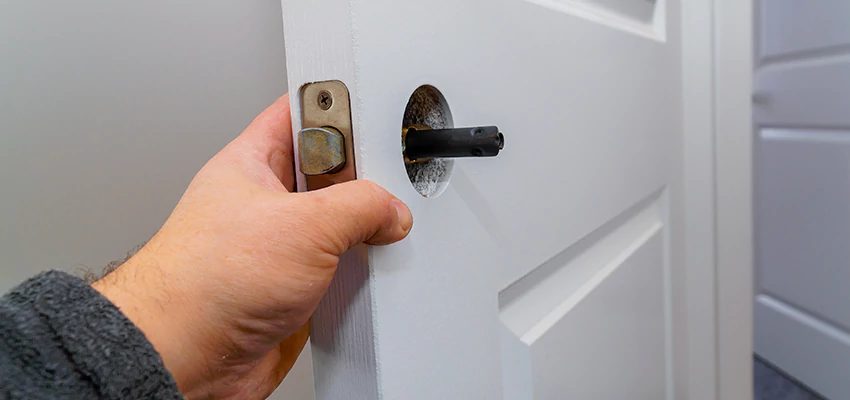 Nighttime Locksmith For Lock Repair in Solana Beach, CA