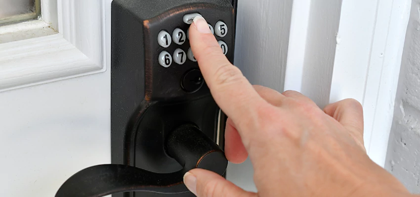 High-security Code Lock Ideas in Solana Beach, California