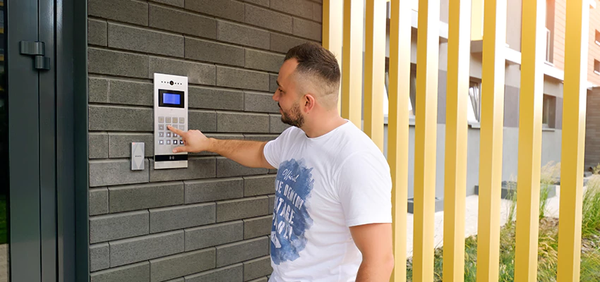 Locksmith Company For Smart Lock System Installation in Solana Beach, California